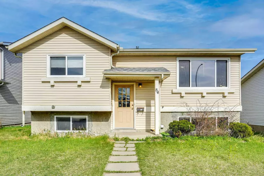 84 Faldale Close NE, Calgary, AB T3J1V9