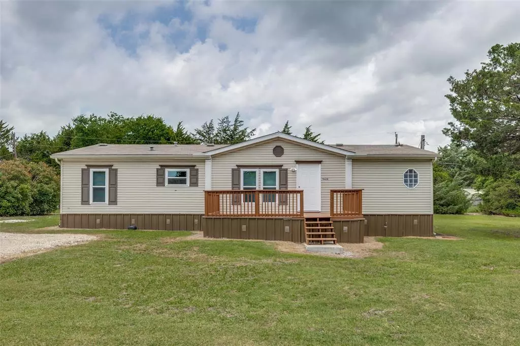 Nevada, TX 75173,5628 County Road 917
