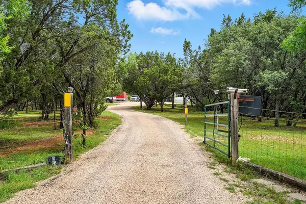 543 County Road 276, Tuscola, TX 79562
