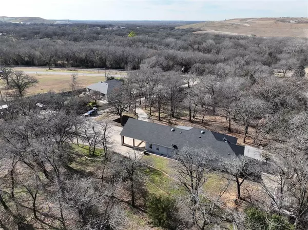 Kennedale, TX 76060,420 North Road
