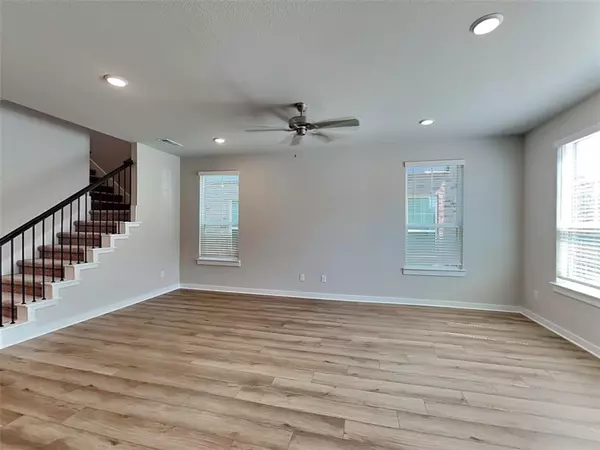 Fort Worth, TX 76120,226 Territory Trail #B-11