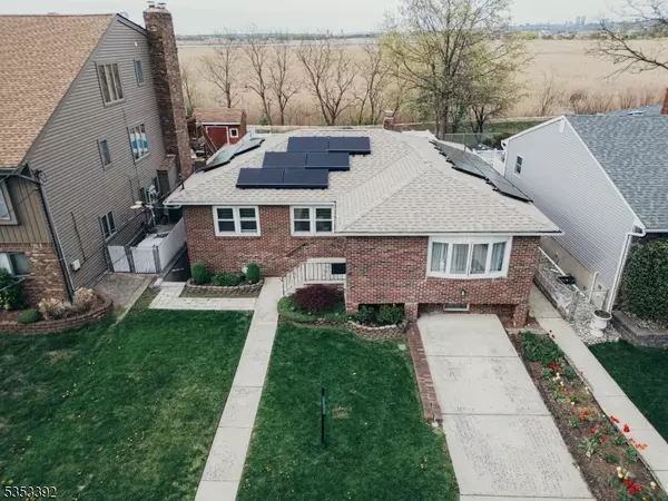 15 Millridge Rd, Secaucus Town, NJ 07094