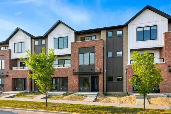 201 Cooperswood GN SW #1304, Airdrie, AB T4B5R2