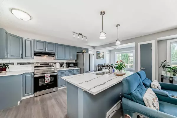 Calgary, AB T3K 4R7,137 Coverton CIR NE