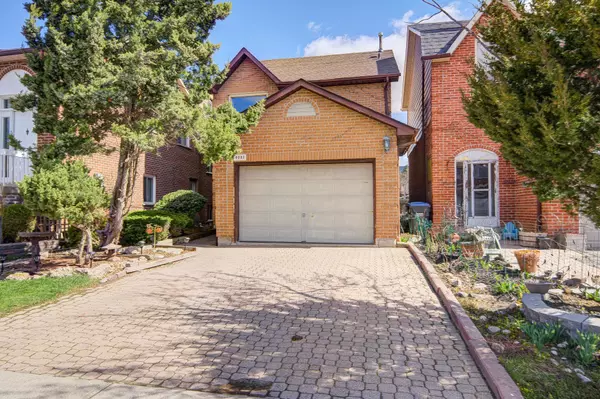 Mississauga, ON L5C 3M2,4097 Quaker Hill DR