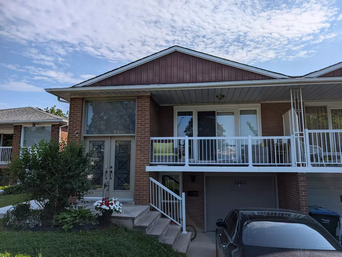 Mississauga, ON L4Y 3R7,3582 Birchmeadow CRES #Lower