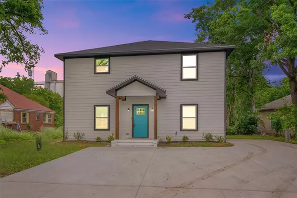Sherman, TX 75090,703 S Montgomery Street