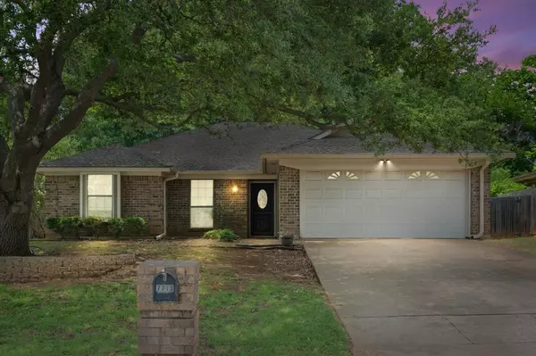 North Richland Hills, TX 76182,7713 Miracle Lane