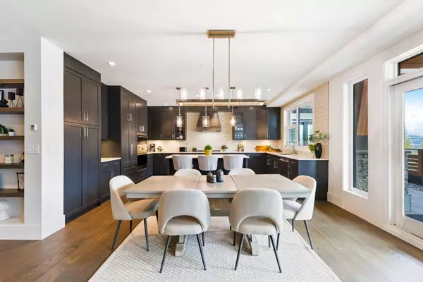 101A Stewart Creek Rise #102, Canmore, AB T1W 0K2