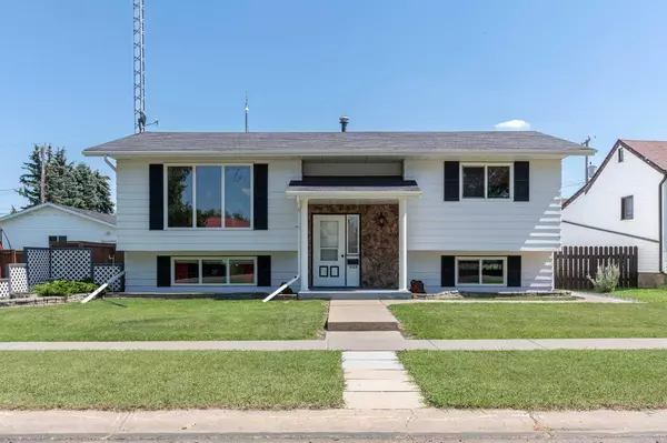 5125 51 ST, Daysland, AB T0B 1A0