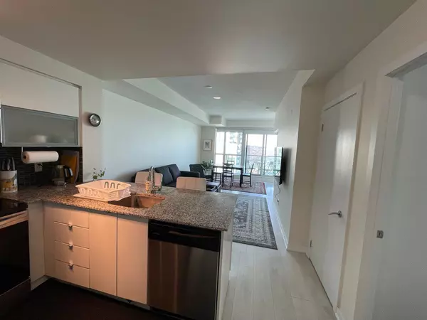 150 East Liberty ST #2417, Toronto C01, ON M6K 3R5
