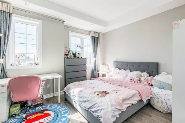 Markham, ON L6C 0V8,4798 16th AVE