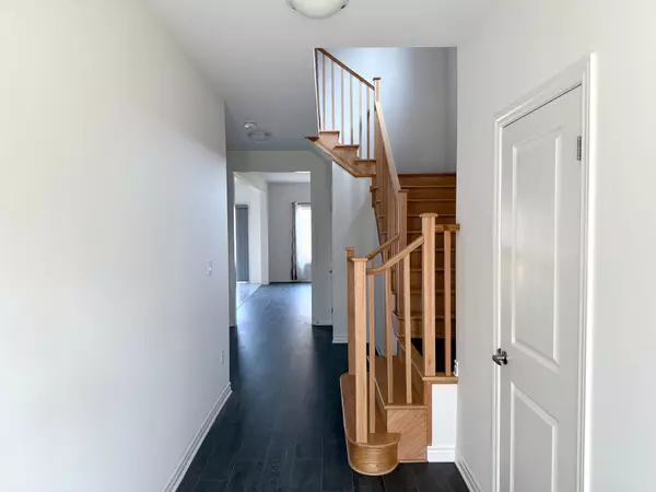 Clearview, ON L0M 1S0,239 Prescott DR