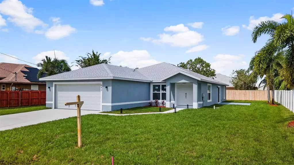 543 SW Mccomb Ave, Port St Lucie, FL 34953