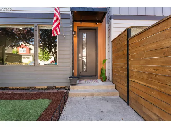 Ridgefield, WA 98642,125 N 44TH PL