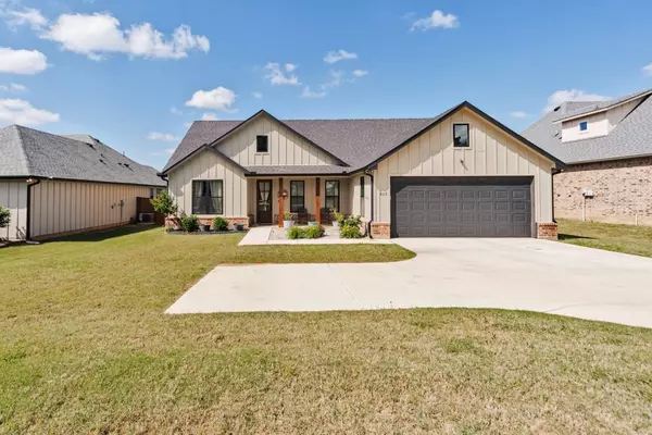 Springtown, TX 76082,825 Holbrook Road