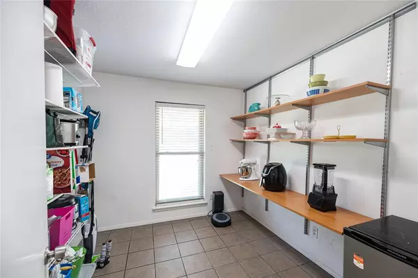 Fort Worth, TX 76133,4458 Cardiff Avenue