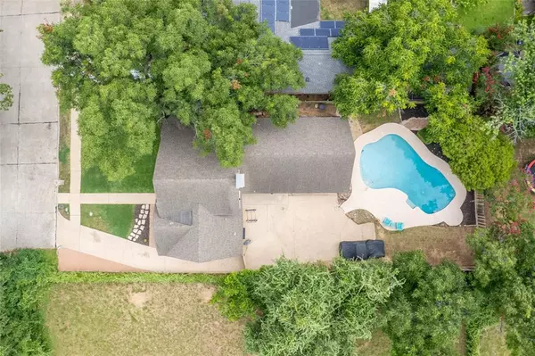 Irving, TX 75060,1421 Strawberry Circle