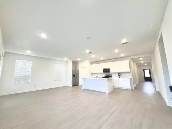 1717 bog Spruce Lane, Mckinney, TX 75071