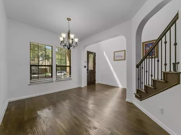 Grand Prairie, TX 75054,6935 Sarria