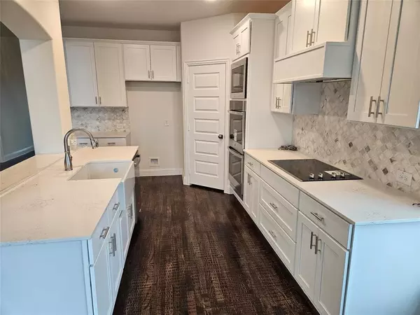 Van Alstyne, TX 75495,2604 Silo Lane