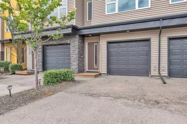 Calgary, AB T3K 0W6,410 Covecreek CIR Northeast