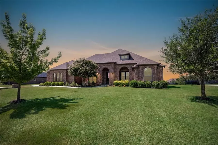 12425 Bella Amore Drive, Fort Worth, TX 76126