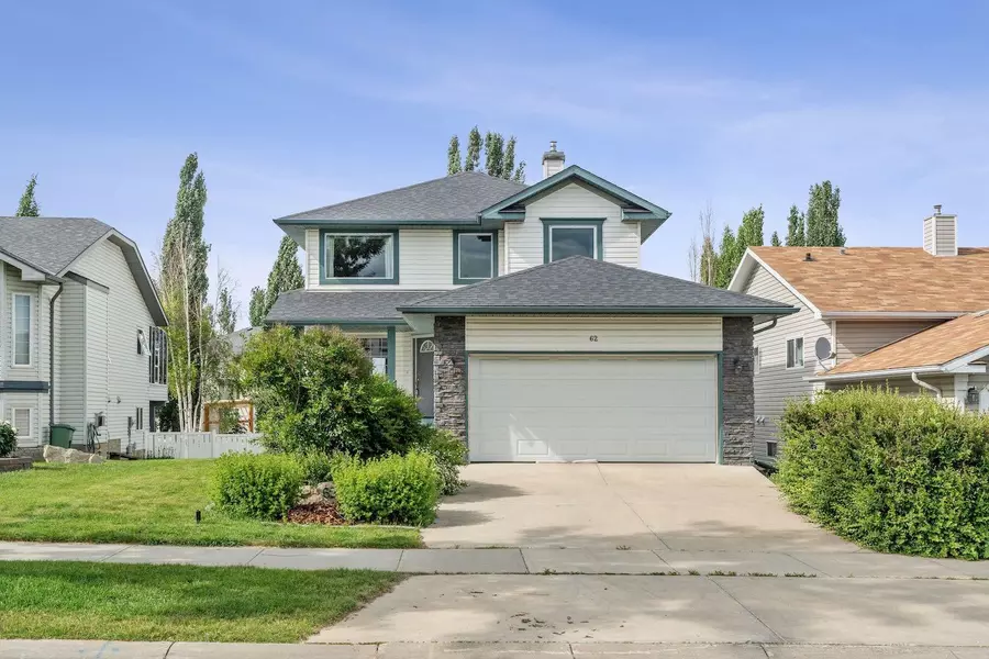 62 Sheep River DR, Okotoks, AB T1S1S2