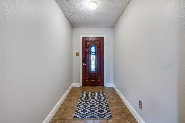 Corinth, TX 76210,2909 Chisholm Trail