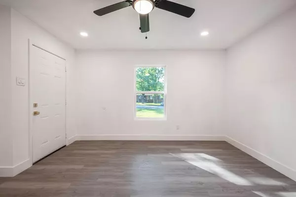 Seagoville, TX 75159,718 Judy Lane