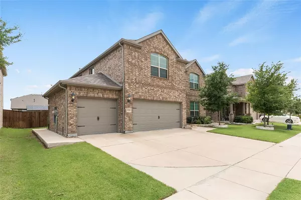 Aubrey, TX 76227,1616 Berry Ridge Trail
