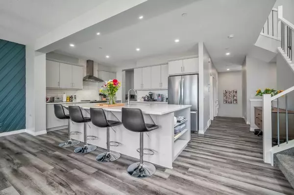 Calgary, AB T3P1N9,85 Howse MT NE