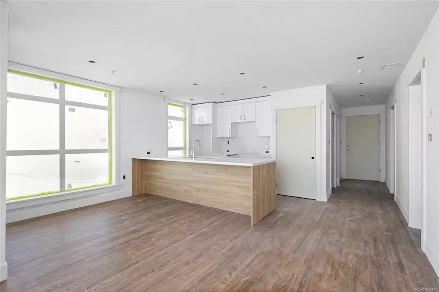 6320 Sentinal Dr #107, Nanaimo, BC V9V 1W4