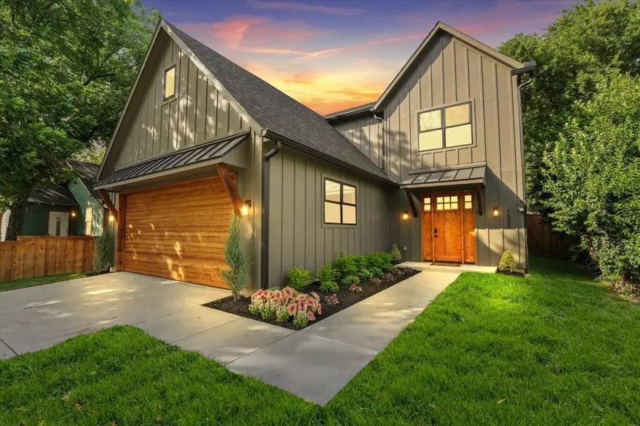 1030 Parkview Avenue, Dallas, TX 75223