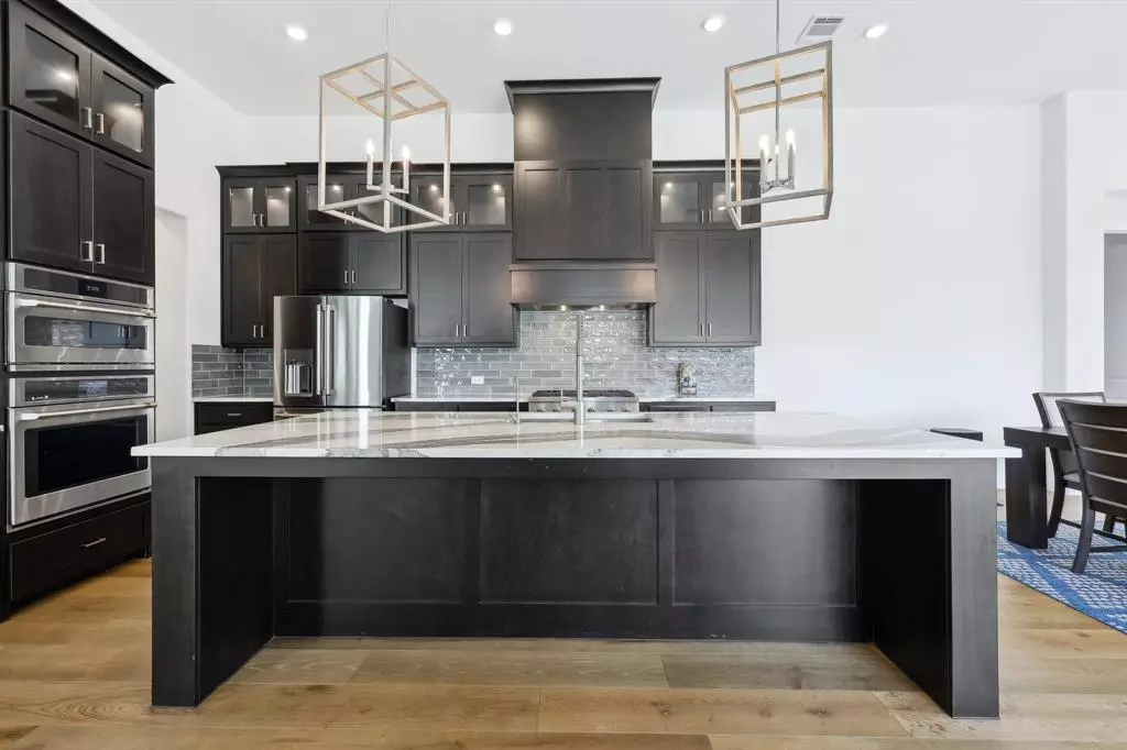 Dallas, TX 75243,9308 Rockmount Drive