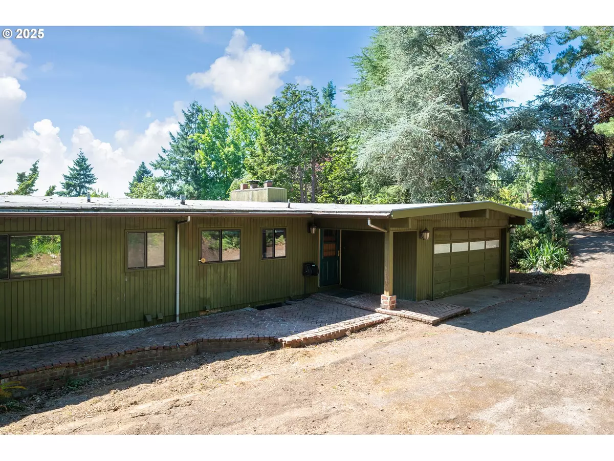 Happy Valley, OR 97086,10686 SE IDLEMAN RD