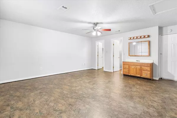White Settlement, TX 76108,7836 Corina Drive