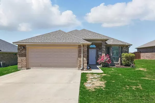 4012 High Plains Drive, Sanger, TX 76266