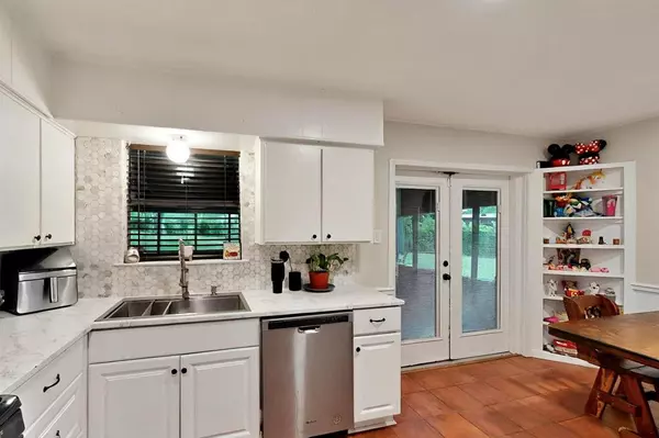 Mesquite, TX 75149,2422 Sue Circle