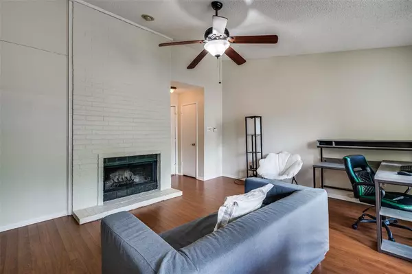 Arlington, TX 76011,1301 Memory Lane #4920