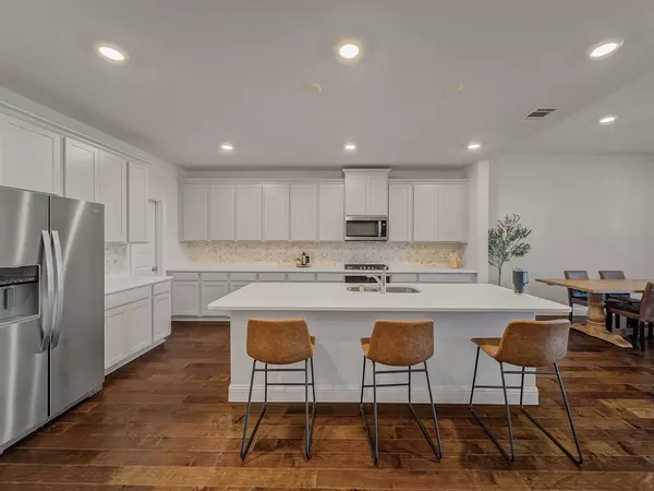 Denton, TX 76207,1701 Briar Hill Drive
