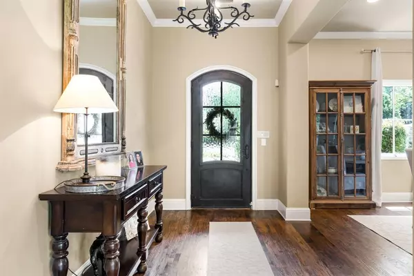 Dallas, TX 75209,8401 Bluebonnet Road