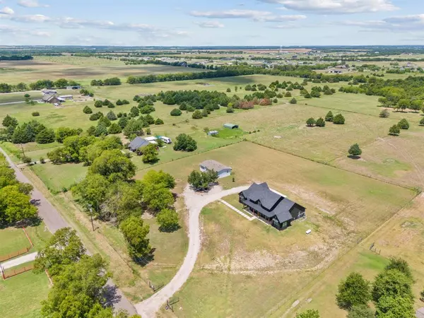 4666 County Road 2706, Caddo Mills, TX 75135