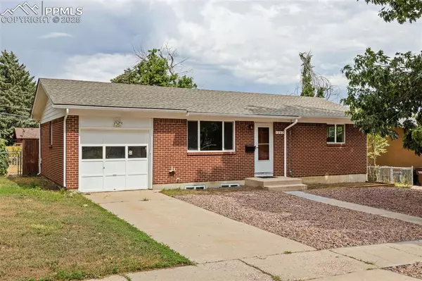 1207 Kingsley DR, Colorado Springs, CO 80909