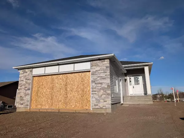 Medicine Hat, AB T1B 0R5,62 Sunwood CRES SW