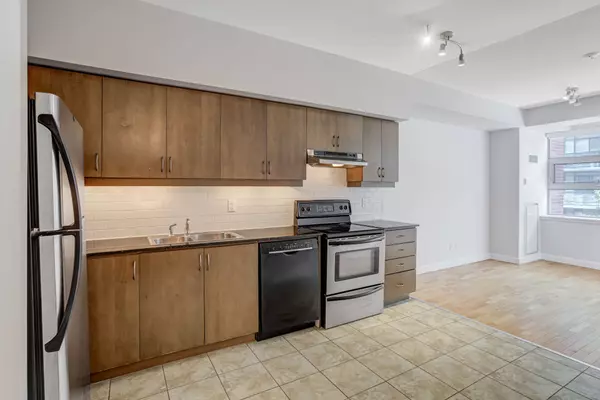Toronto E02, ON M4E 3Y2,601 Kingston RD #212