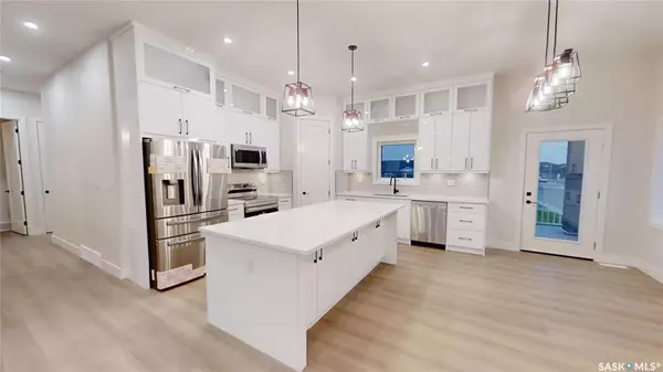 501 Jones CRESCENT, Warman, SK S0K 4S4