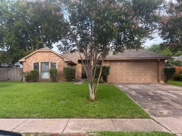 4333 Baldwin Street, Grand Prairie, TX 75052