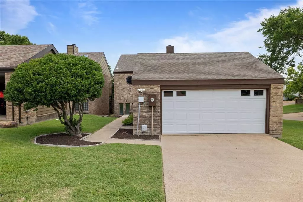 Rockwall, TX 75032,302 Columbia Drive