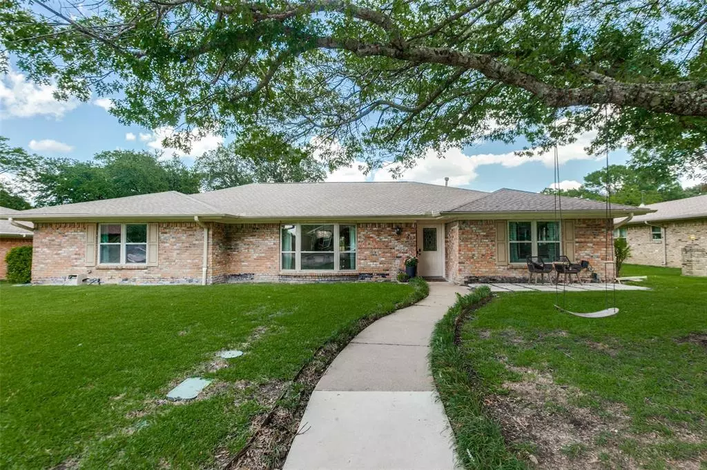 Plano, TX 75075,912 Westwood Drive